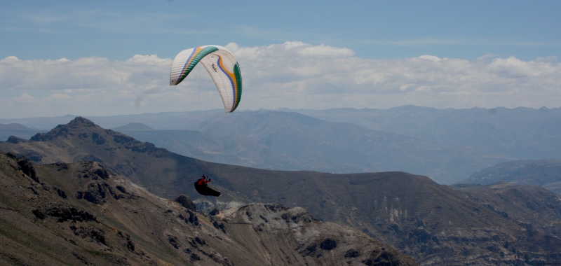 Paraglider in Peru