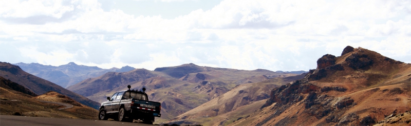 on the road - the Andes